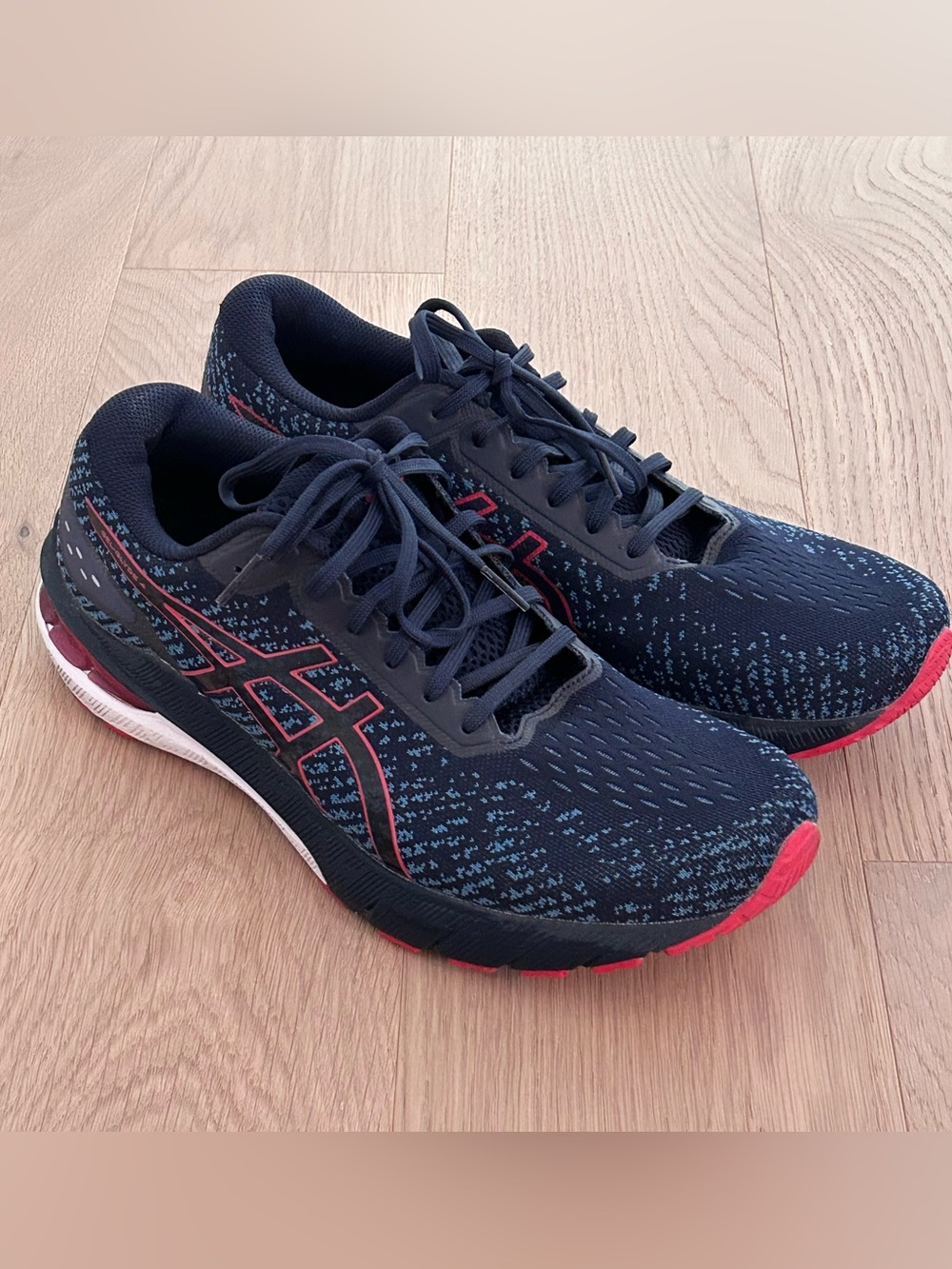 Men’s Asics Gel Glyde 4 Ortholite Running Sneakers - Size 10.5